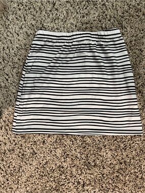 SHEIN Black and White Striped Mini Skirt
